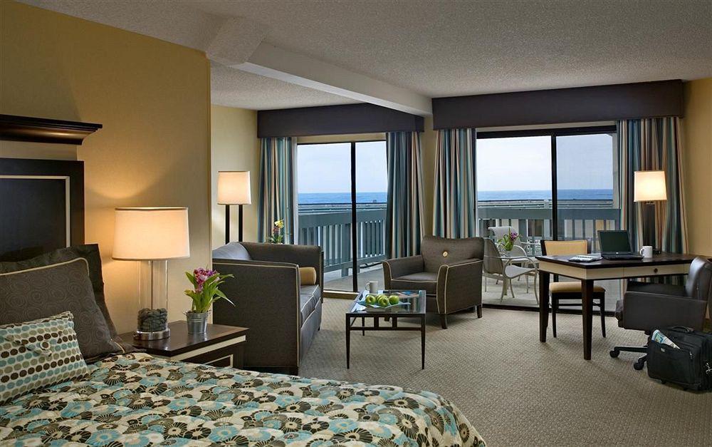 Pacifica Lighthouse Hotel Trademark Collection By Wyndham Bagian luar foto